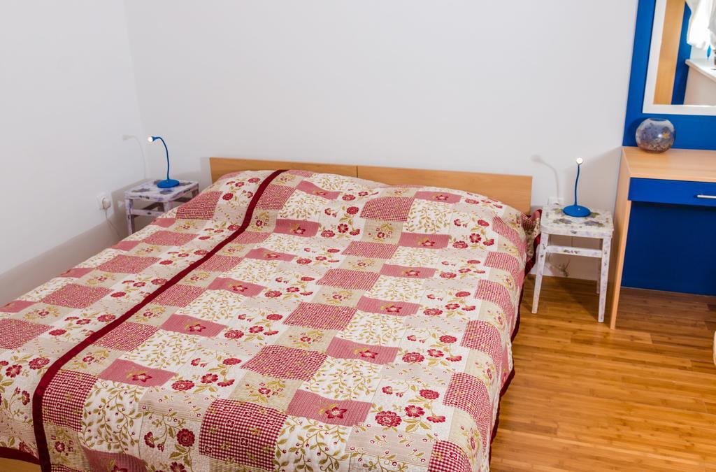 Apartments Seka Novi Vinodolski Bagian luar foto