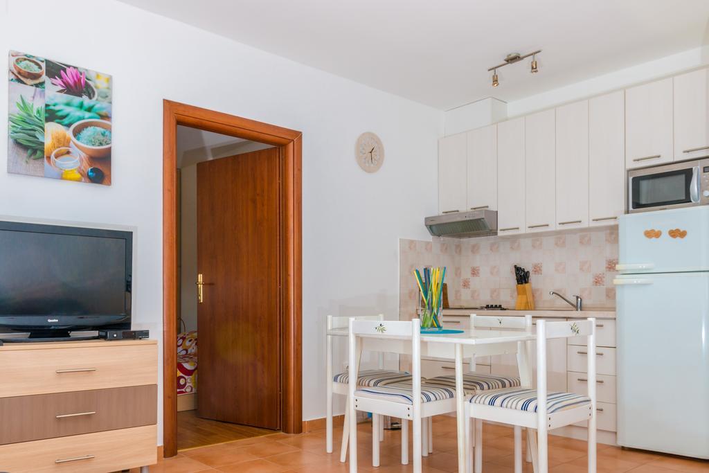 Apartments Seka Novi Vinodolski Bagian luar foto