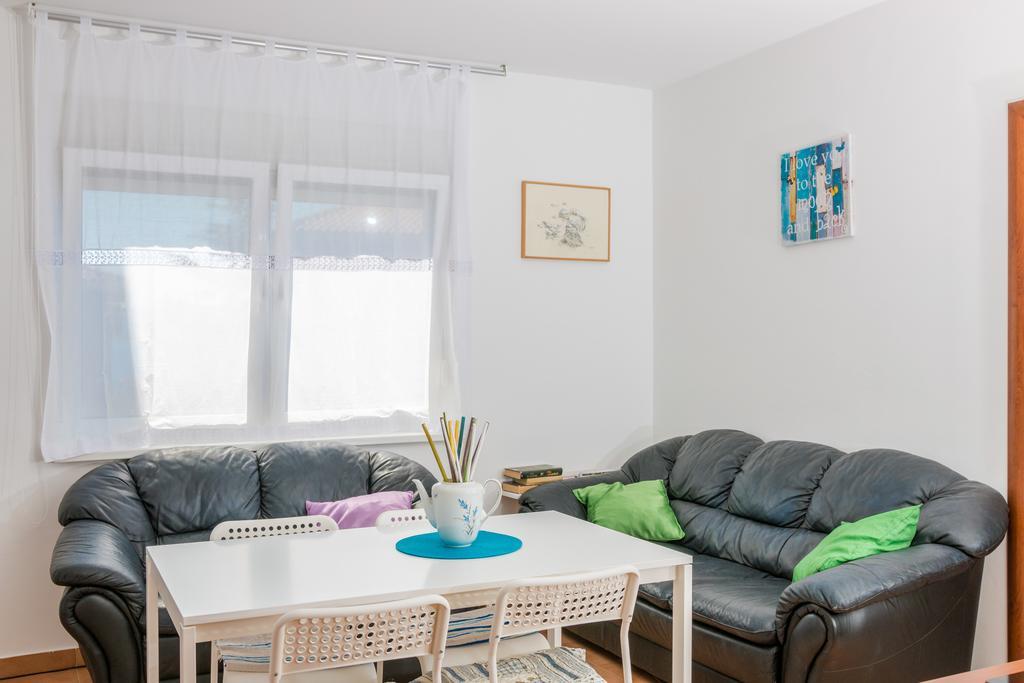 Apartments Seka Novi Vinodolski Bagian luar foto