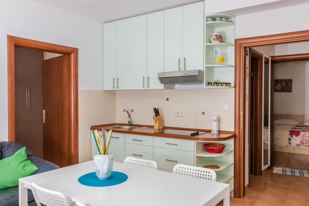 Apartments Seka Novi Vinodolski Bagian luar foto
